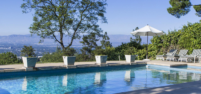 Mulholland Drive, Bel Air, Los Angeles